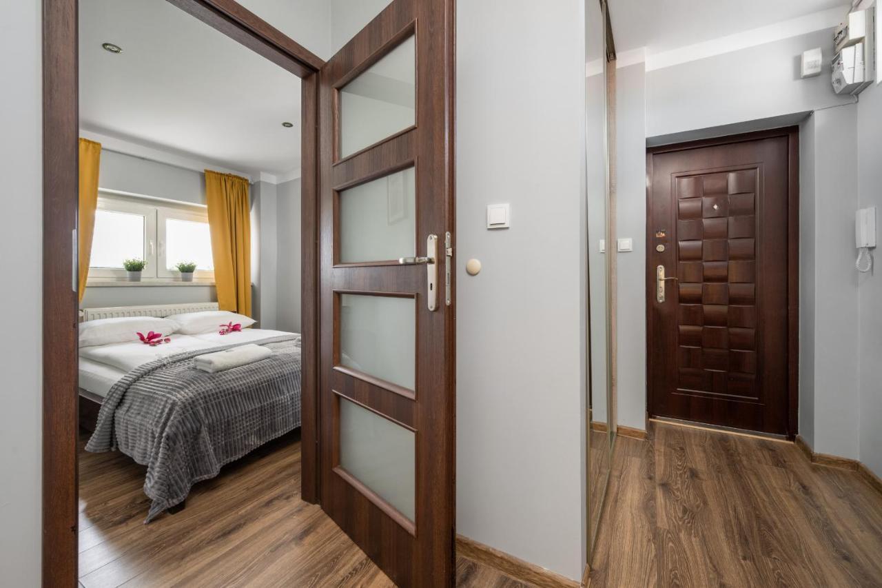 Market Square Corner Kuznicza By Renters Apartment *
